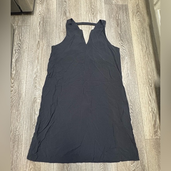 Banana Republic Black Strapless Dress - Picture 3 of 9